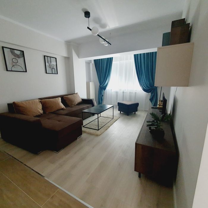 Inchiriez apartament 2 camere, zona Tatarasi, Complex Evergreen,