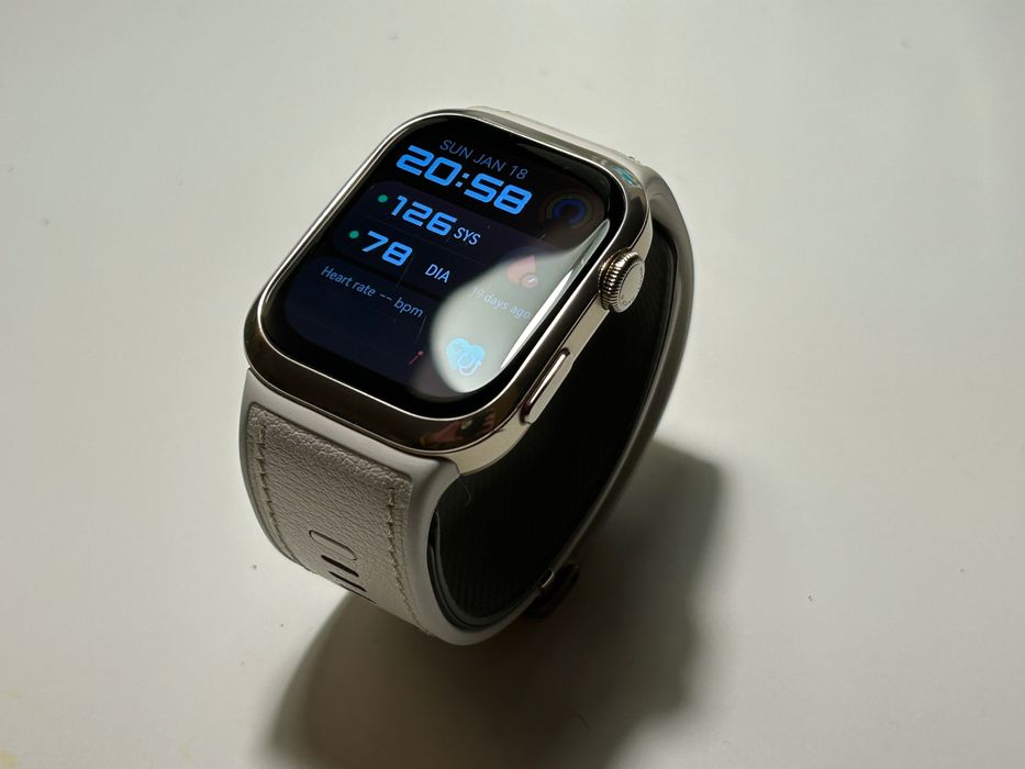 Huawei Watch D2 в гаранция до януари 2027 г.