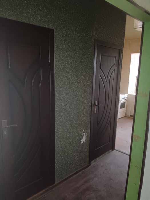 Двух комнатная квартир, второй этаж, с кондиционером