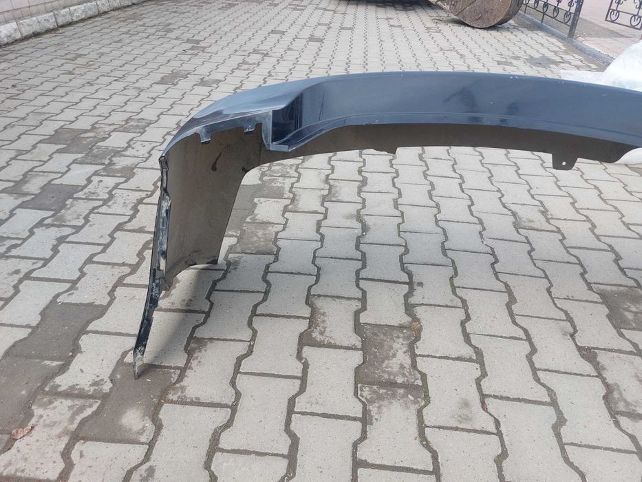 Продам задний бампер