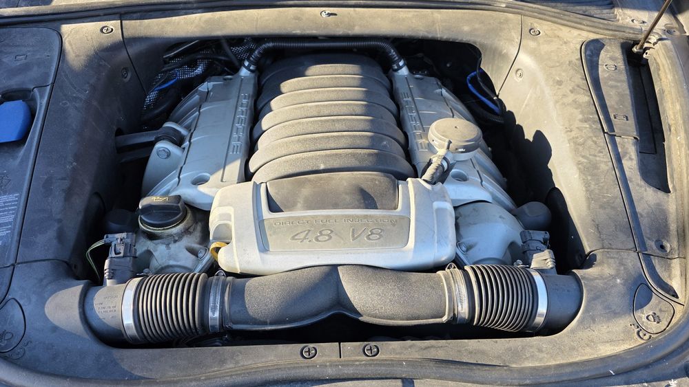 Porsche Cayenne S 4.8 V8 Facelift Swiss