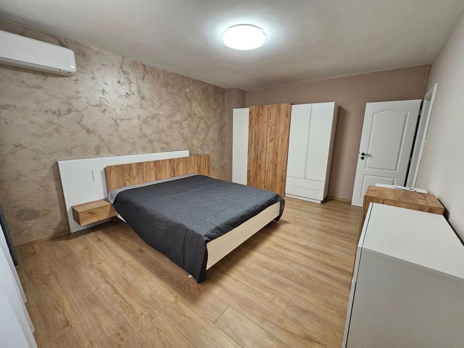 Продава се Тристаен апартамент в Варна, Победа - 119 кв.м за 2353 €/кв.м - Снимка #7