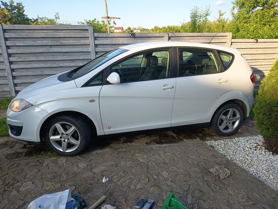 Seat Altea/ an 2012/ 1.6 tdi/ 200000km reali
