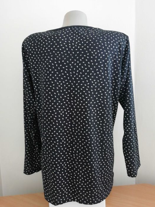 Нови дамски блузи размер L/XL по 15 лв.