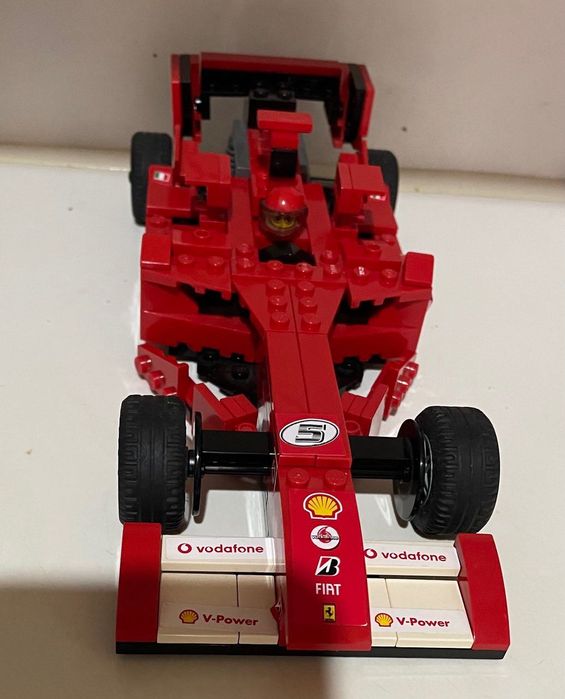 LEGO Racers: Ferrari 248 F1 1:24 (8142) LEGO 
Pull-Back Motor Vodafone