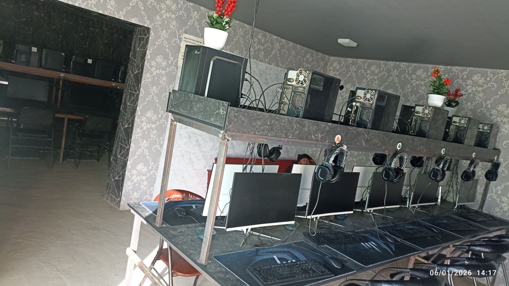 Kompiuterlar sotiladi