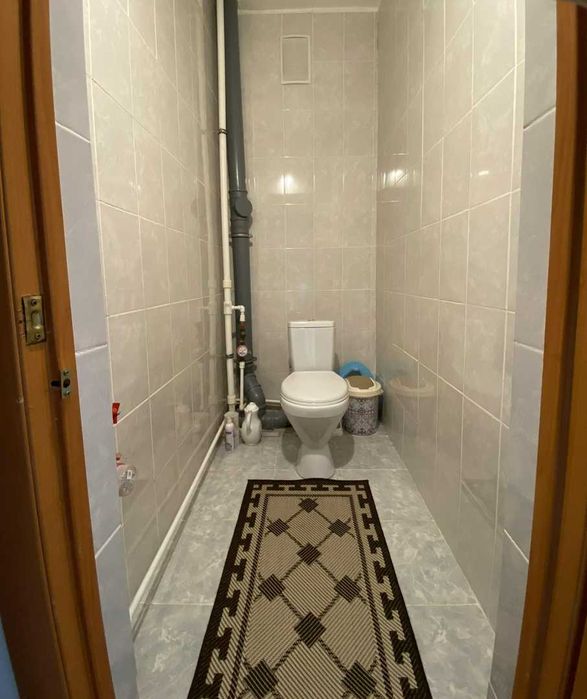 Продам 1комн кв в самом центре Батыс