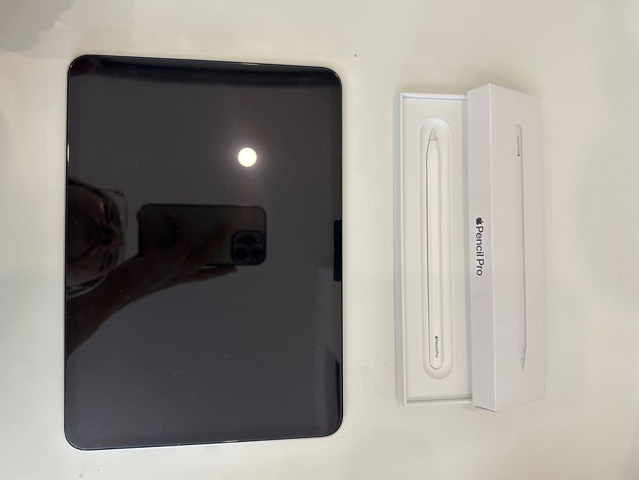 iPad Pro 11”, M5, 256 GB с Pencil Pro