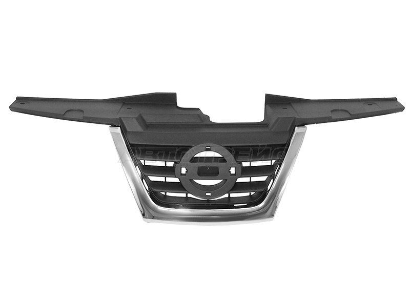 Решетка радиатора Nissan Juke