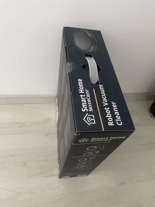 Aspirator Robot culoare negru