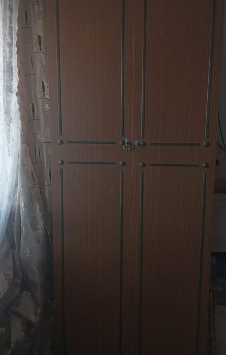 Продам 3 шкафа .