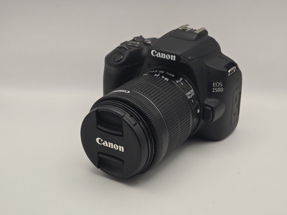 Canon EOS 250D + Obiectiv EF-S 18-55mm IS STM – Stare Impecabila