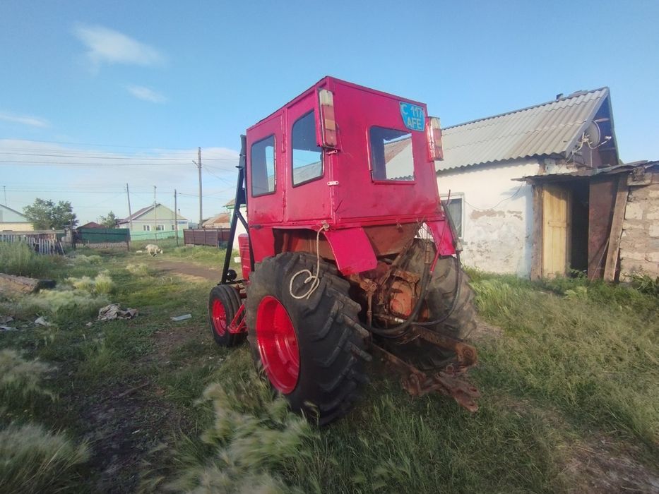 Трактор т-25 в хорошем состоянии