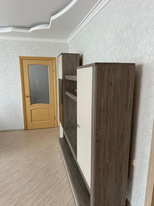 Продам зону под телевизор