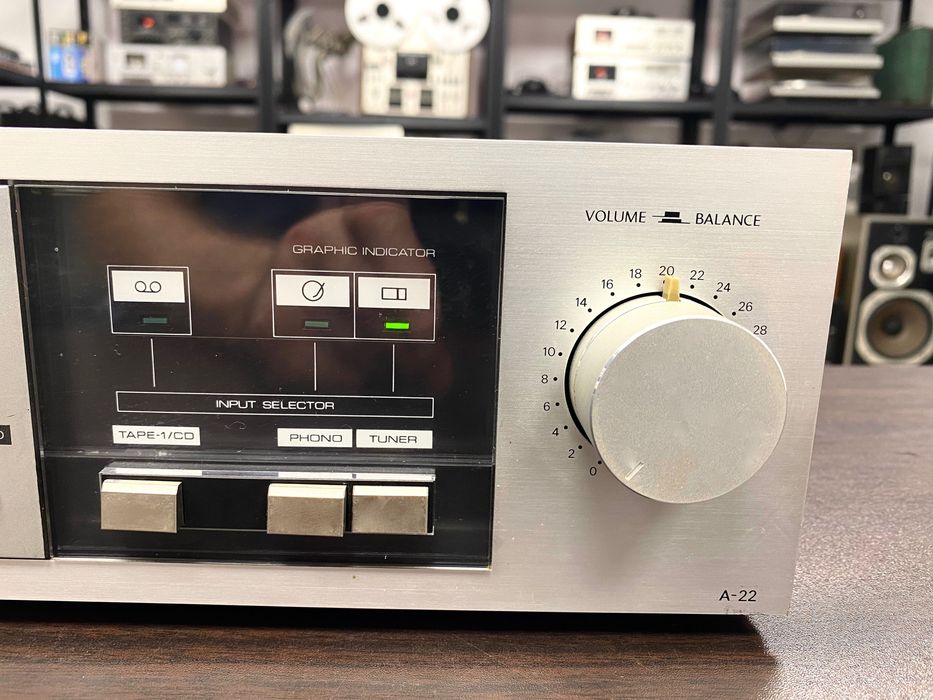 Japan Hi-Fi усилвател Onkyo