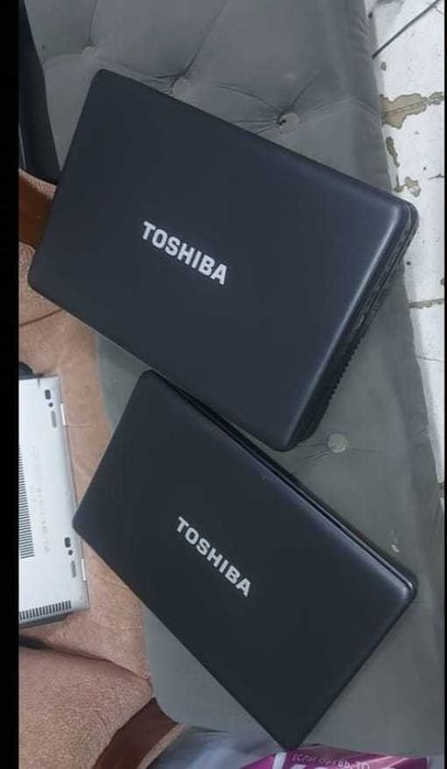 Ноутбуки Тоshiba C660 _Core i5 - 2450/Ozu 4 gb/SSD 120 Gb/HD Graphis