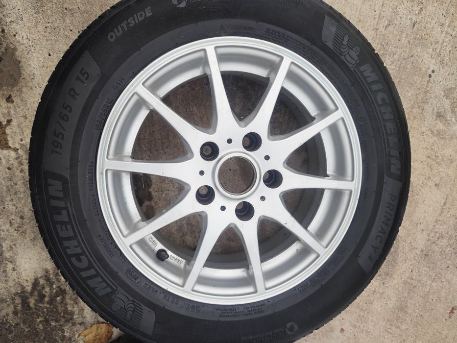 Set 4 jante aluminiu Hyundai, KIA. 5x114,5. Cu anvelope de vară. 195/65R15.