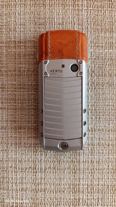 Vertu x-001721 телефон