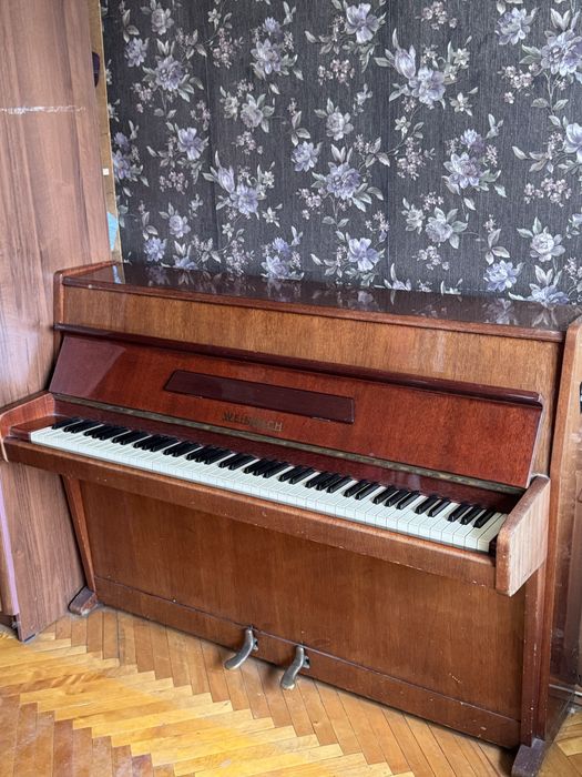 Пианино Weinbach