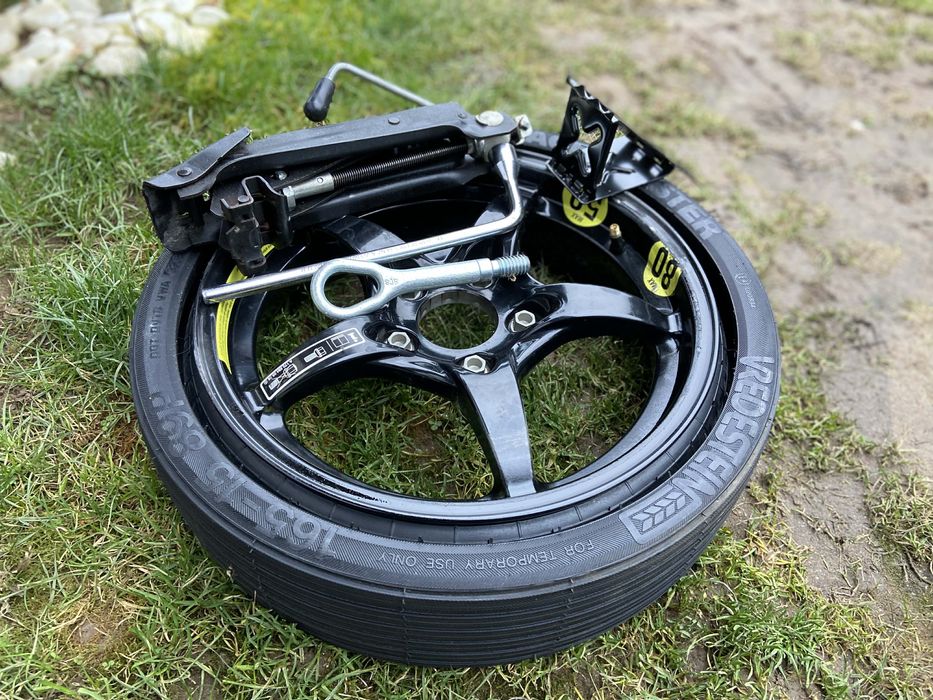 Патерица, крик, кука, ключ за Мерцедес