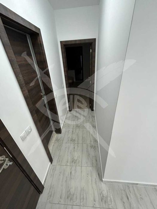 Дава се под наем Тристаен апартамент в София, Център - 96 кв.м за 997.05 € - Снимка #9