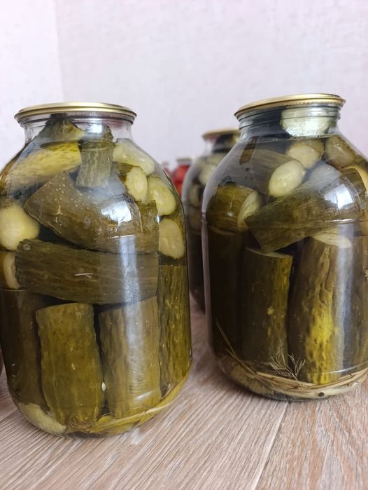 Хрустящие домашние огурчики к вашему столу!