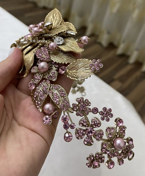 Платье на девичью свадбу, на вечер, на выпускной.