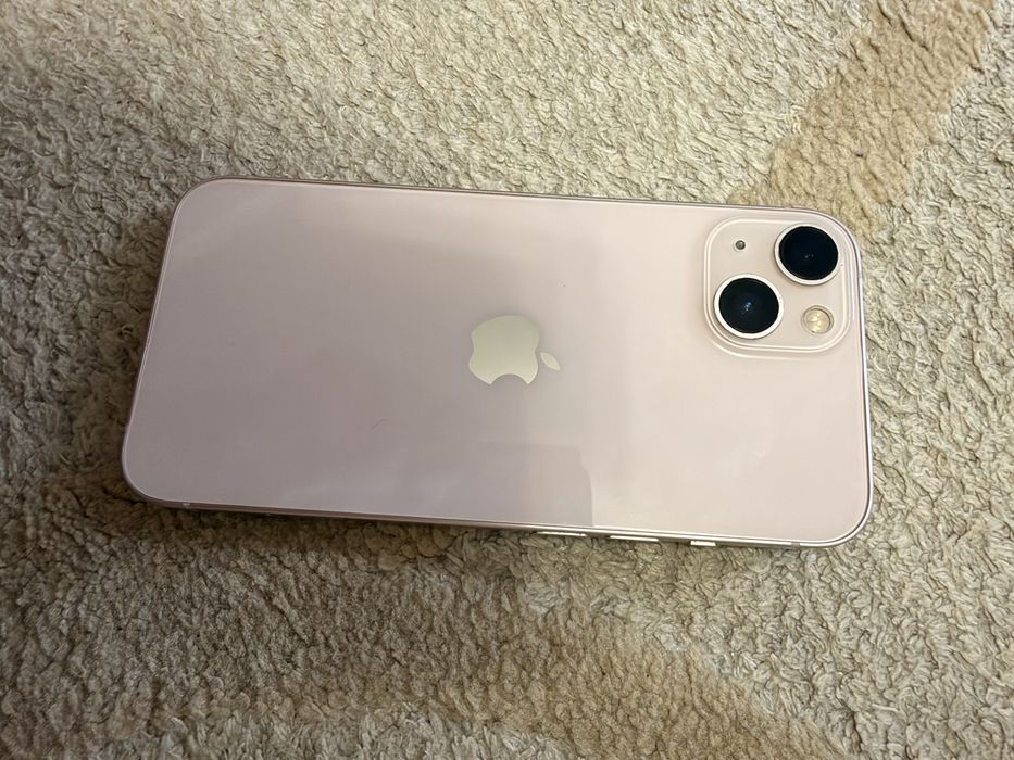 Iphone 13 в хорошем состоянии