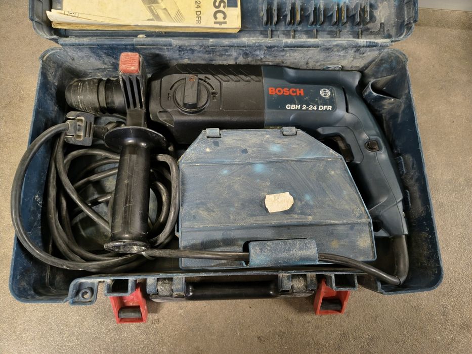 Перфоратор с Къртене Bosch