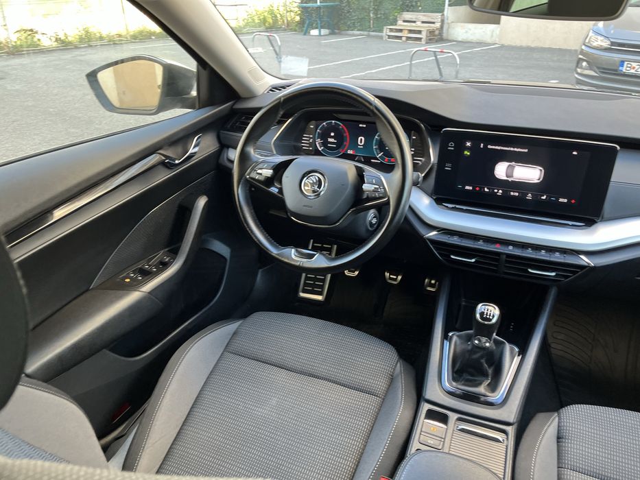 Skoda Octavia 2020 Diesel 2.0 manual incalzire scaune bord digital senzori parcare recunoastere semne faruri led geamuri privacy navigatie mare