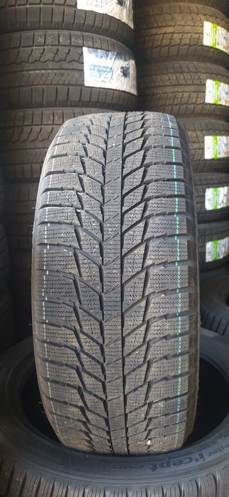 225/50R17 Triangle PL01