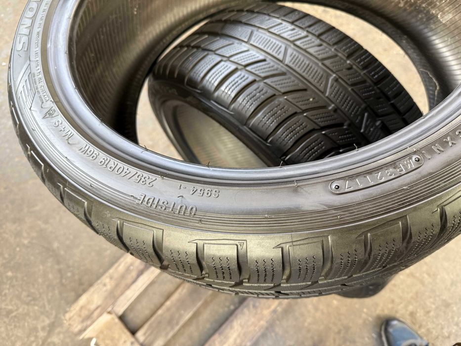 2x Anvelope Iarna 235/40 r19 M+S - Toyo Snowprox S954