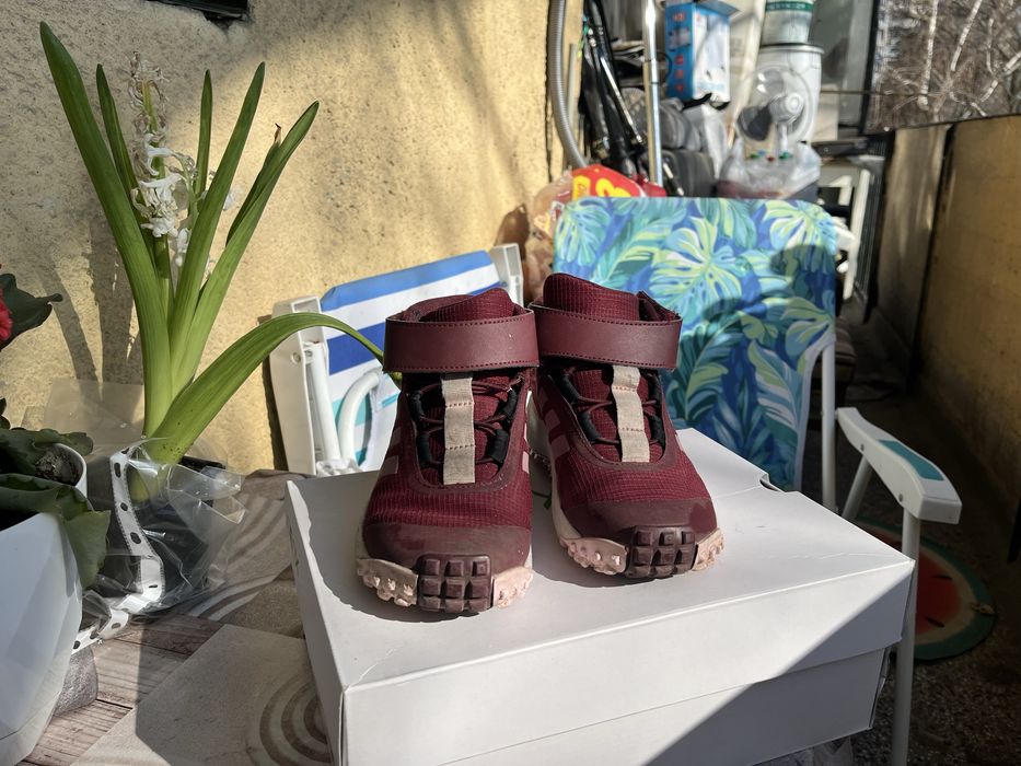 Детски зимни обувки Adidas