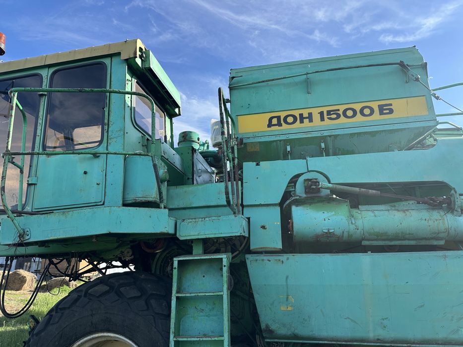 Продам комбайн ДОН 1500Б