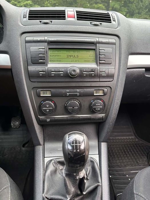 SKODA Octavia 2008 — imagine 5