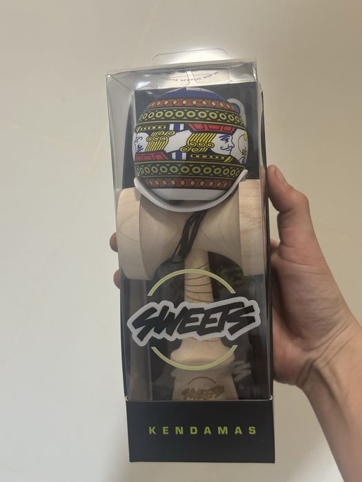 Kendama sweets broken shape black jack