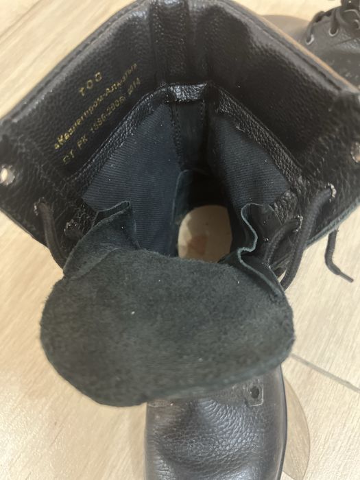 Продам берцы . Размер 38