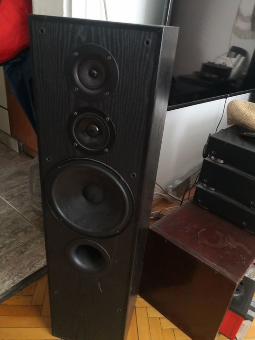 JAMO 5бр домашно кино + Onkyo active 10'sub