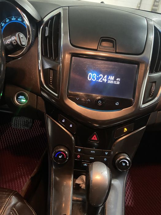 Продам Шевролет круз