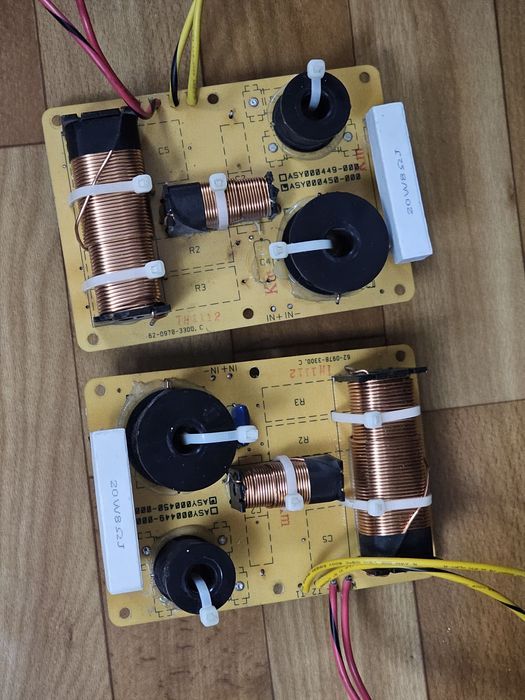 Фильтра-кроссоверы от колонок ELECTRO-VOICE TX1152