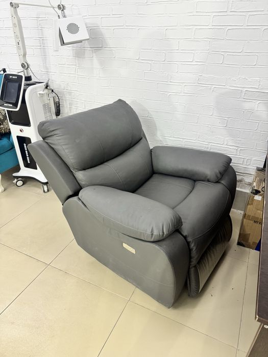 Кресло реклайнер