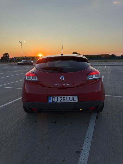 RENAULT Megane 2010 — imagine 3