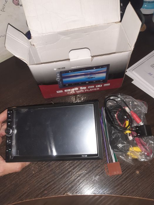 Автомагнитола.. автомагнитола