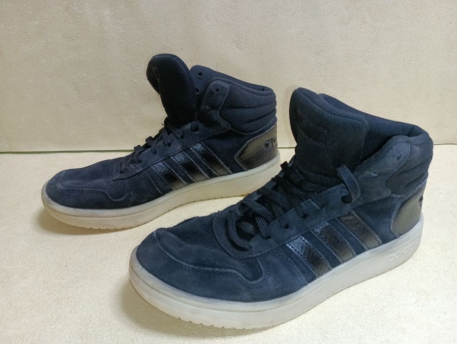 Кожен Adidas N 38,5 - 19 лв