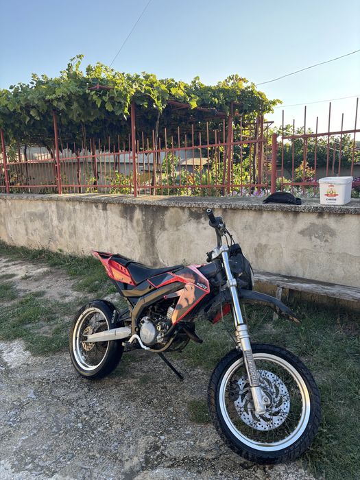 Aprilia sx 50 кубика