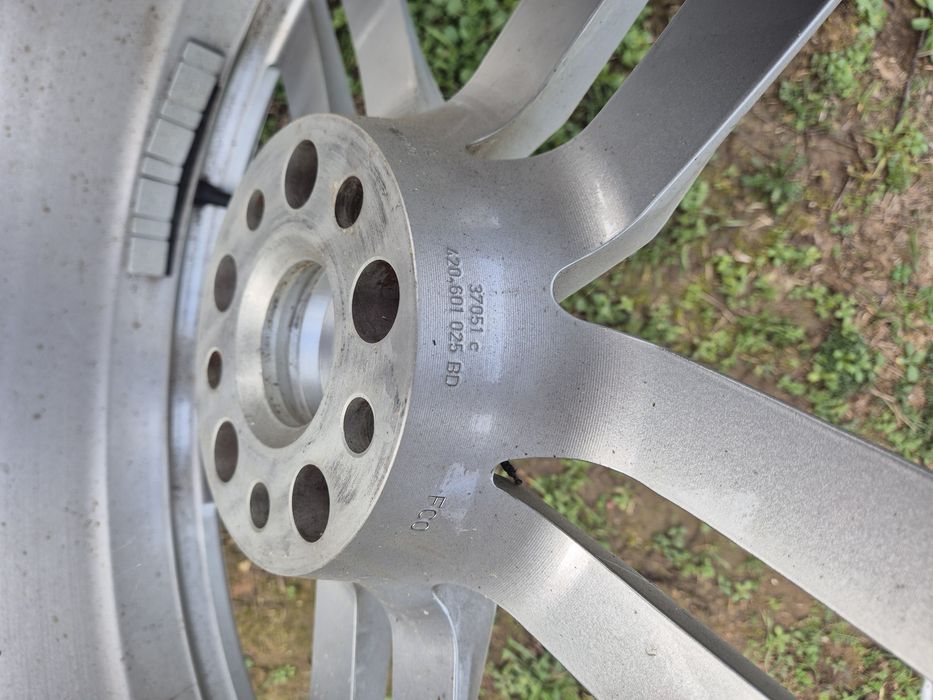 Оригинални 19 цола джанти за AUDIi R8