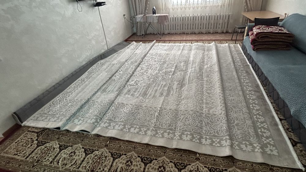 Продам новую ковру