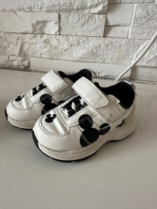 Детски маратонки Zara и Nike