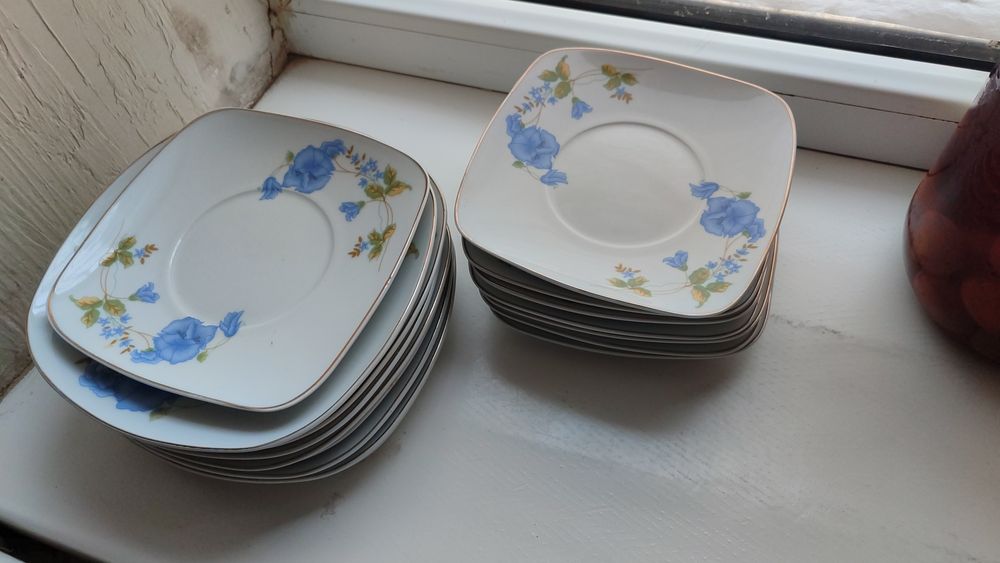 Столовый сервиз новый