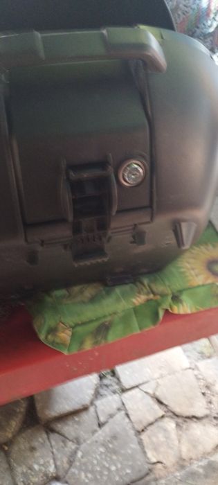 De vanzare topcase honda
